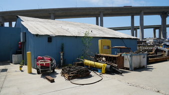 Enlarge photo 229