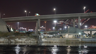 Enlarge photo 186