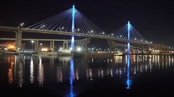 Enlarge photo 220