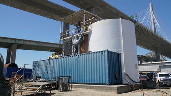 Enlarge photo 38