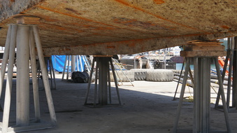 Enlarge photo 46