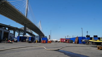 Enlarge photo 71
