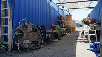 Enlarge photo 141