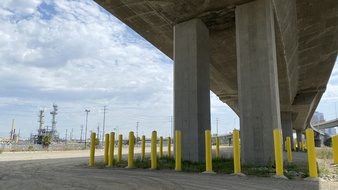 Enlarge photo 16