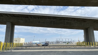 Enlarge photo 17