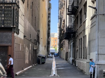 Alley behind 433 S Spring and Crocker Bl