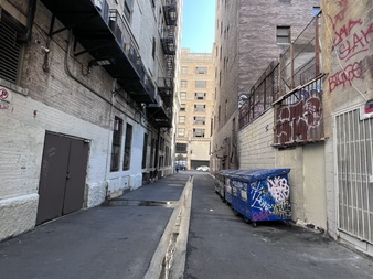 Enlarge photo 11