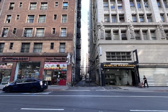 Enlarge photo 20