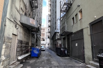 Enlarge photo 17