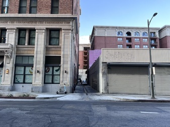 The Hoxton DTLA - private alley