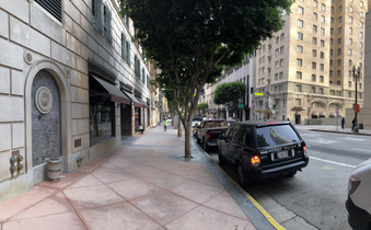Enlarge photo 32