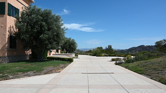 Enlarge photo 10