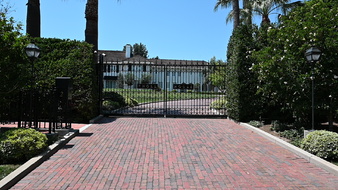 Enlarge photo 9