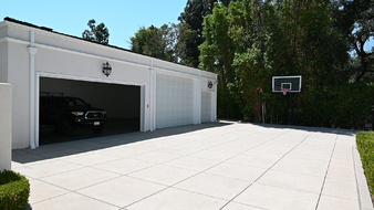 Enlarge photo 29