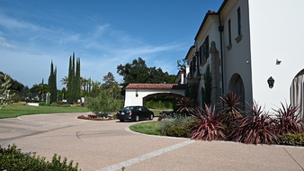 Enlarge photo 17