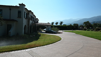 Enlarge photo 18