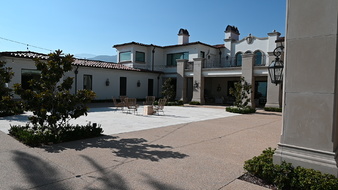 Enlarge photo 48