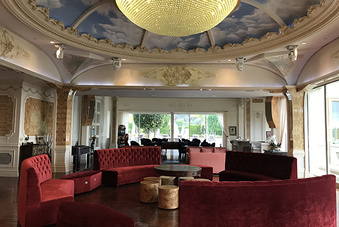 Enlarge photo 44