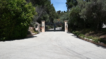 Enlarge photo 4