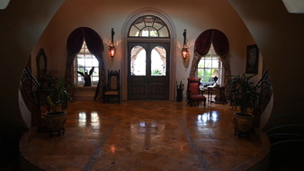 Enlarge photo 33