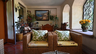 Enlarge photo 64