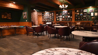 Enlarge photo 68