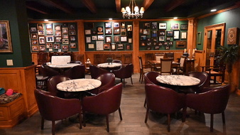 Enlarge photo 70