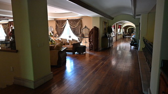 Enlarge photo 73