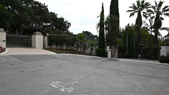 Enlarge photo 2