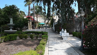 Enlarge photo 34