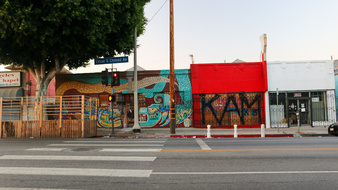 Enlarge photo 13