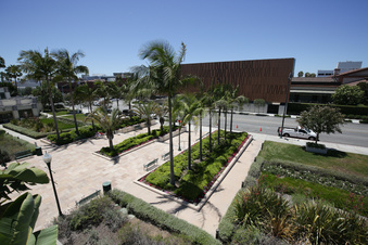 Enlarge photo 12