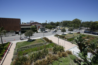 Enlarge photo 13