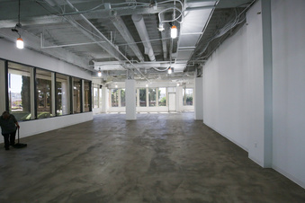 Enlarge photo 41