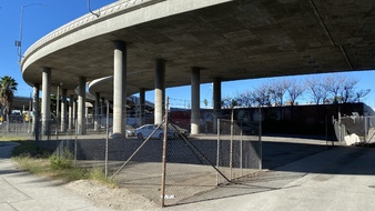 Enlarge photo 22
