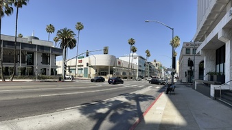 Enlarge photo 2
