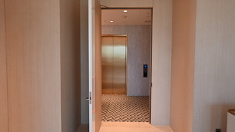 Enlarge photo 2