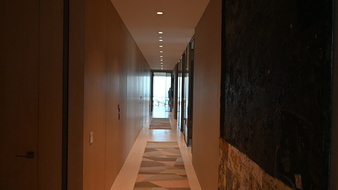 Enlarge photo 33