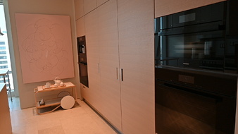 Enlarge photo 46