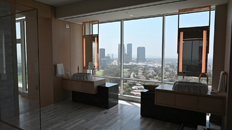 Enlarge photo 52