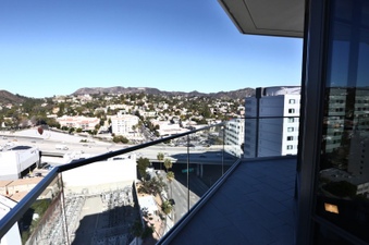 Enlarge photo 25