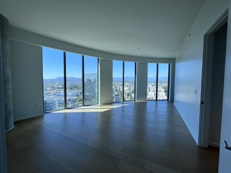Enlarge photo 38