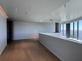 Enlarge photo 38
