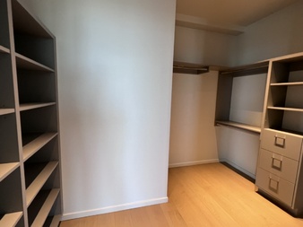 Enlarge photo 28