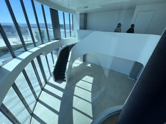 Enlarge photo 21