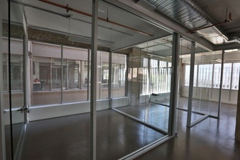 Enlarge photo 56