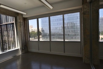 Enlarge photo 58