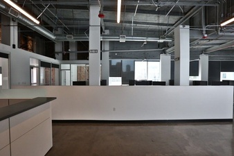 Enlarge photo 24