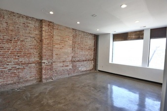 Enlarge photo 25