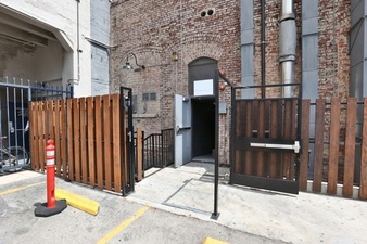Enlarge photo 6